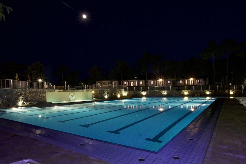 Village Mare Pineta Camping 4*