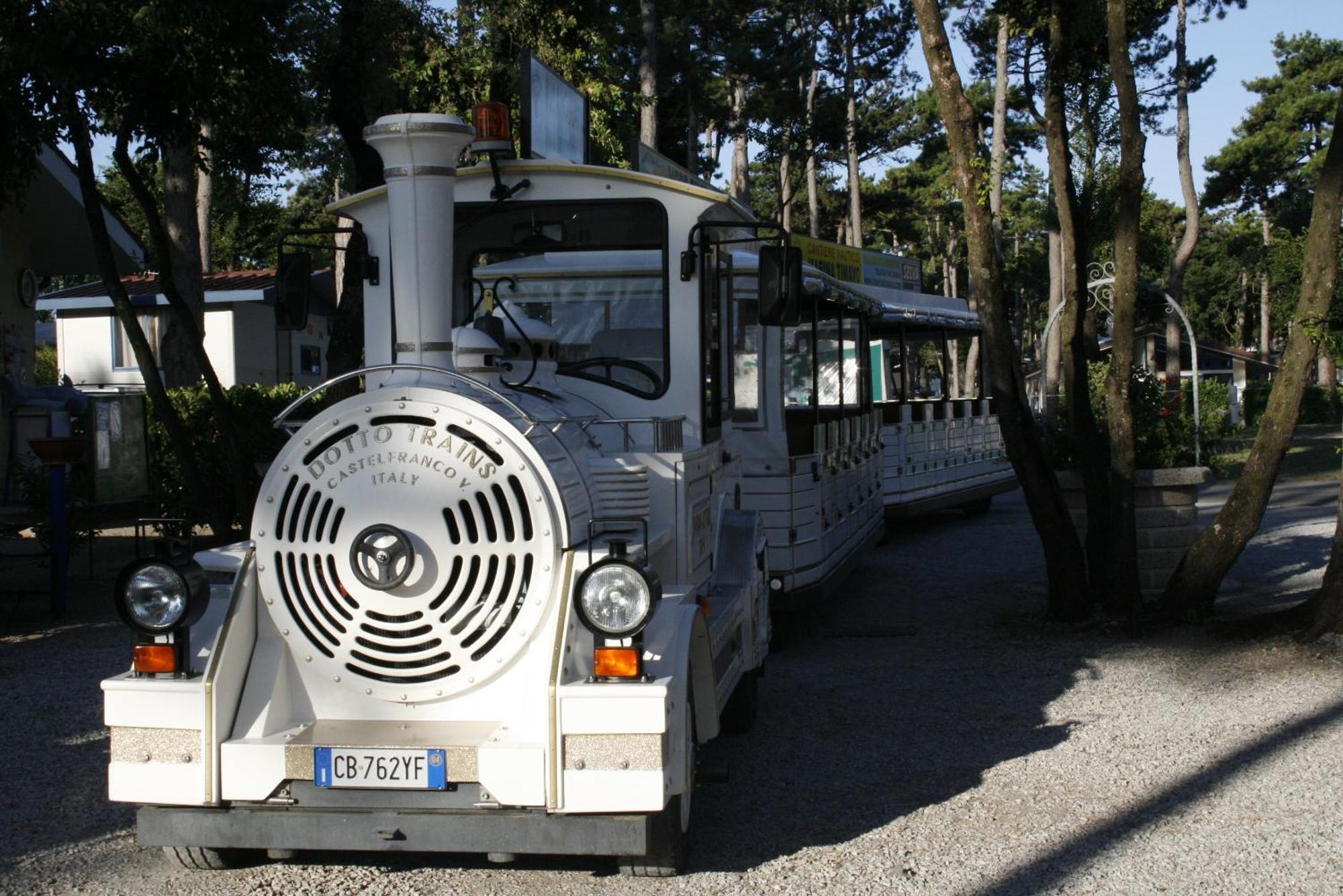 Village Mare Pineta Camping 4*